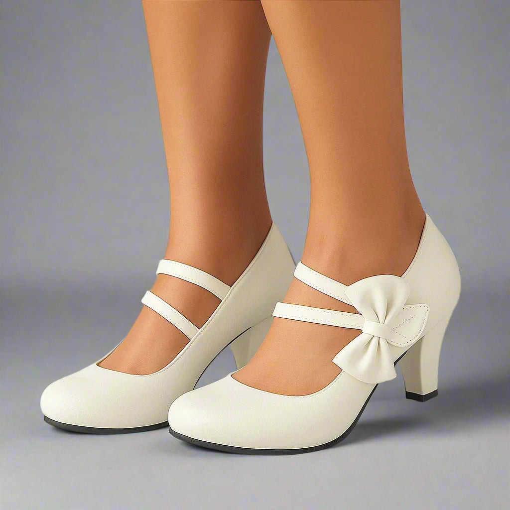 BELLA BOW-KLACKSKOR