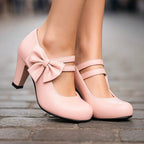 BELLA BOW-KLACKSKOR
