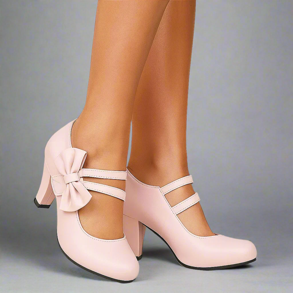 BELLA BOW-KLACKSKOR