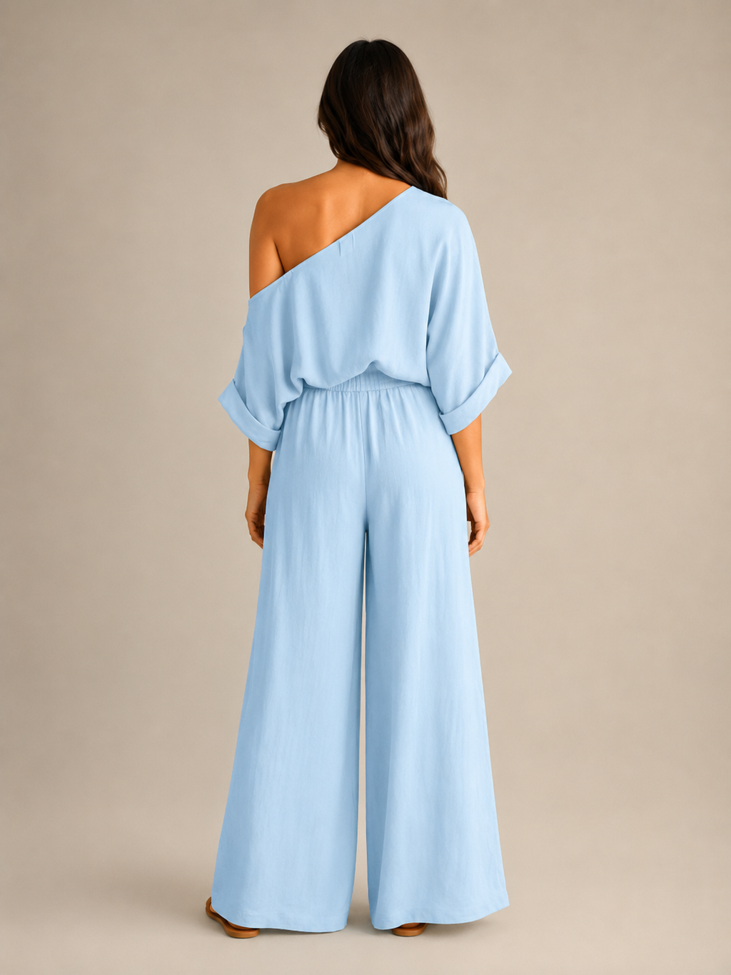 Usoa - Tvådelat set med one-shoulder och vida byxor