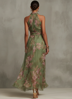 Serena – Elegant Maxiklänning i chiffong med blommönster och halterneck