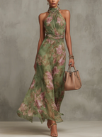 Serena – Elegant Maxiklänning i chiffong med blommönster och halterneck